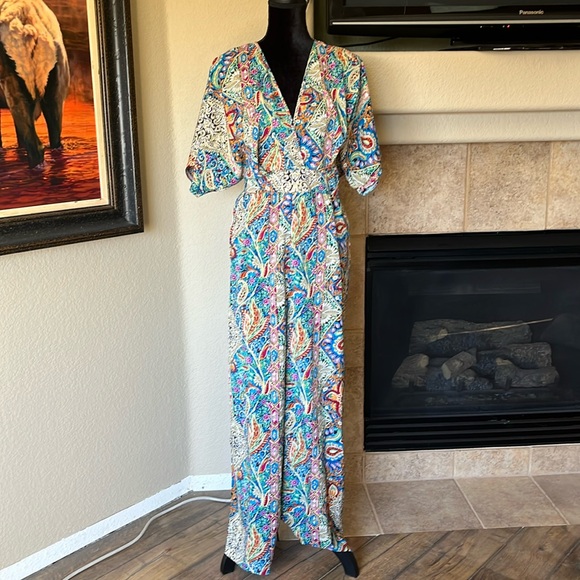 SHEIN Gorgeous Floral Paisley wide leg Romper Jumpsuit! Size XL/12 - Picture 1 of 13